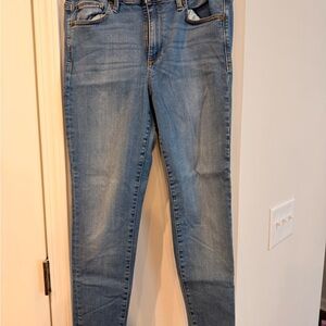 GAP Women’s Skinny Jeans - Light Blue Wash